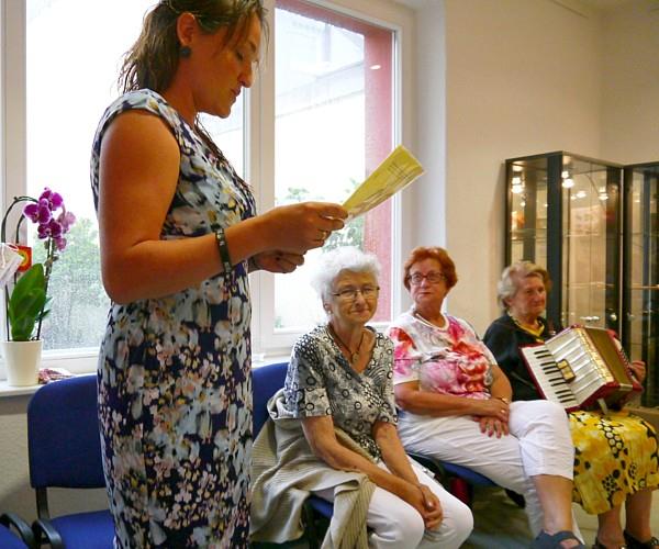 Henriette Zieroth, Elfi Klepsch, Christel Schulze, Kthe Keibel