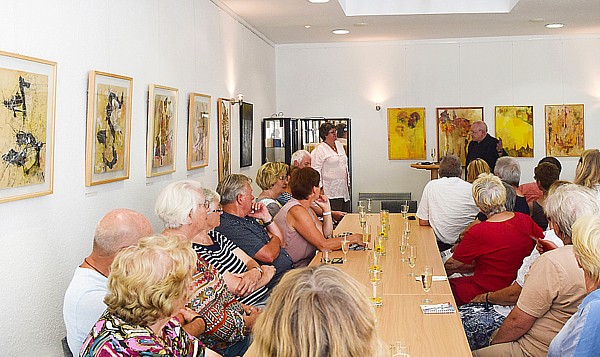 Besucher der Vernissage